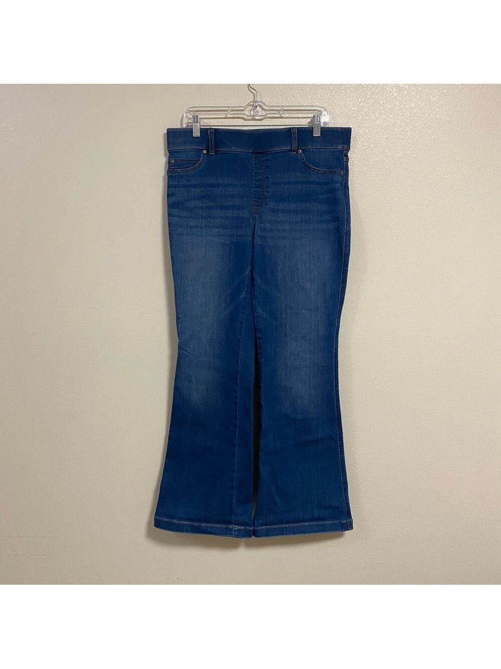 Spanx Shape Jeans Women’s Size XL Blue Every Wear Flare Jeans SpanxShape